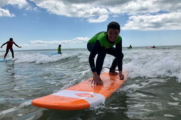Activités Team Building initiation au surf-ile-de-Ré